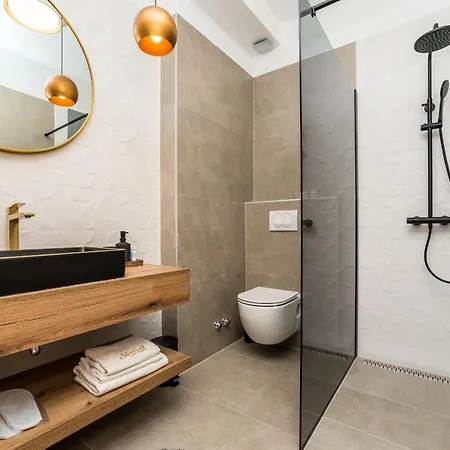 Villa Skyfall Zadarvillas *