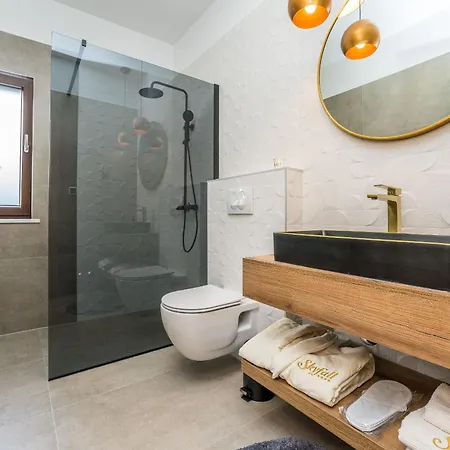Skyfall Zadarvillas Bibinje