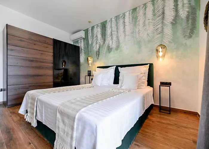 Skyfall Zadarvillas Villa *