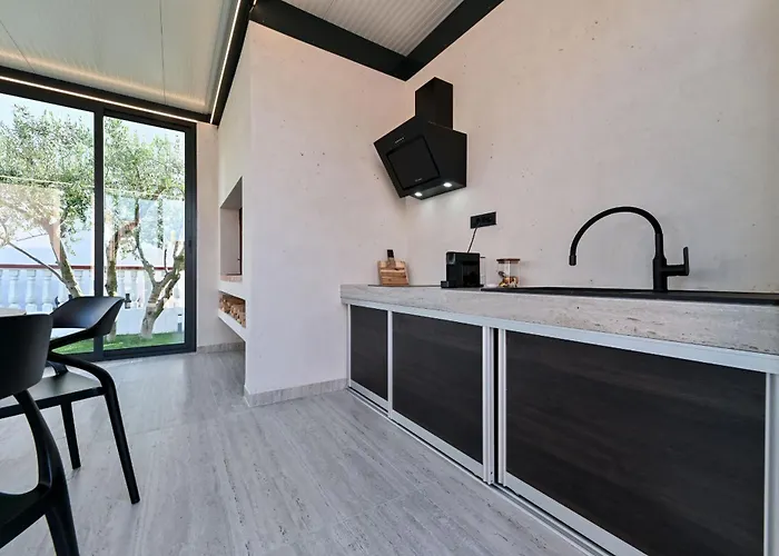 Skyfall Zadarvillas *