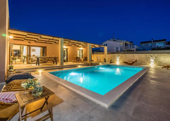 Skyfall Zadarvillas * Bibinje